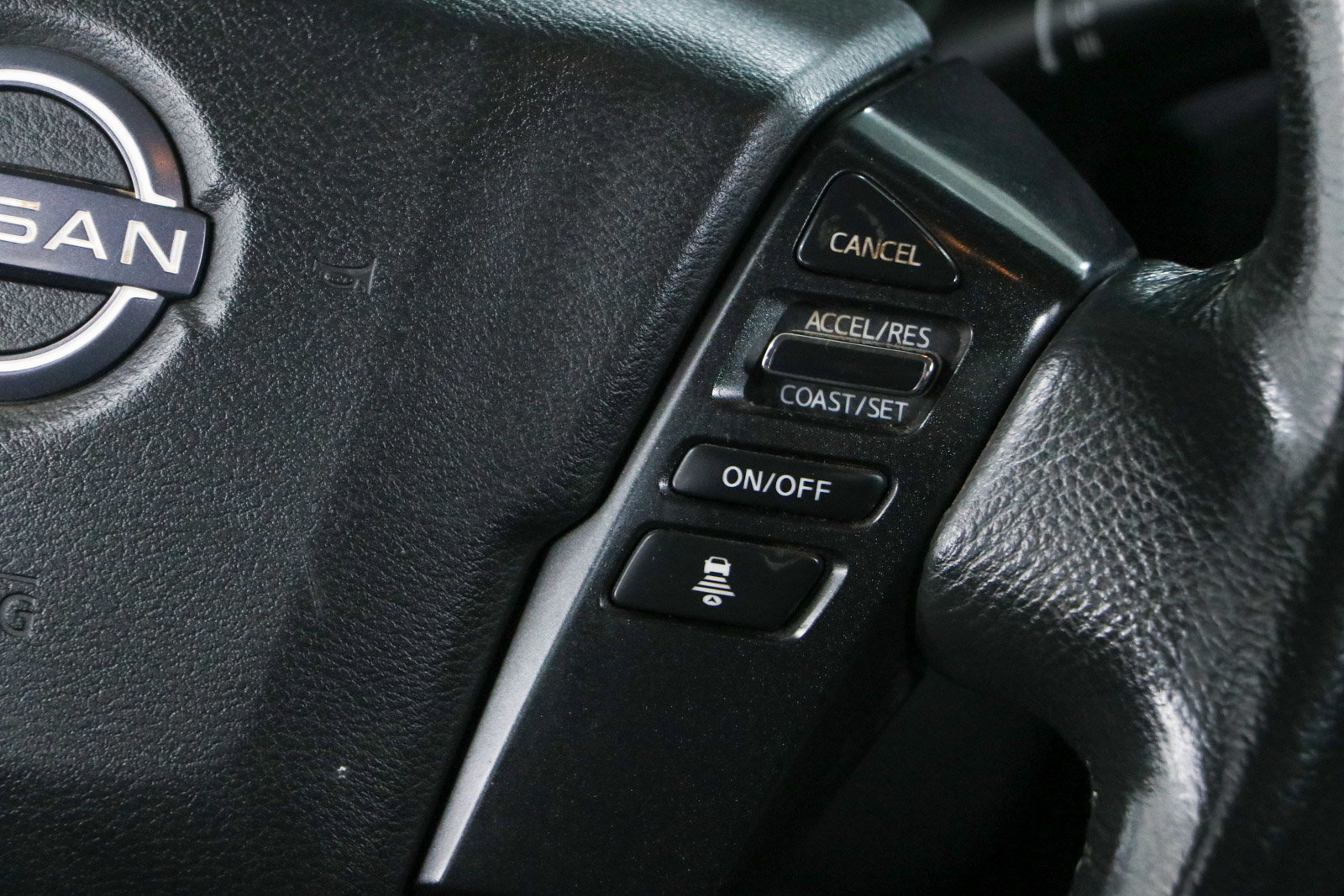 Used 2023 Nissan Frontier SV w/ SV Convenience Package AWD/4WD image 14
