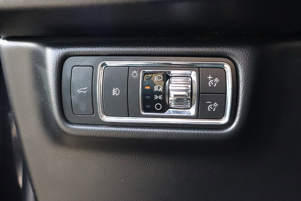 Used 2020 Lincoln Aviator Reserve w/ Equipment Group 201A image 16