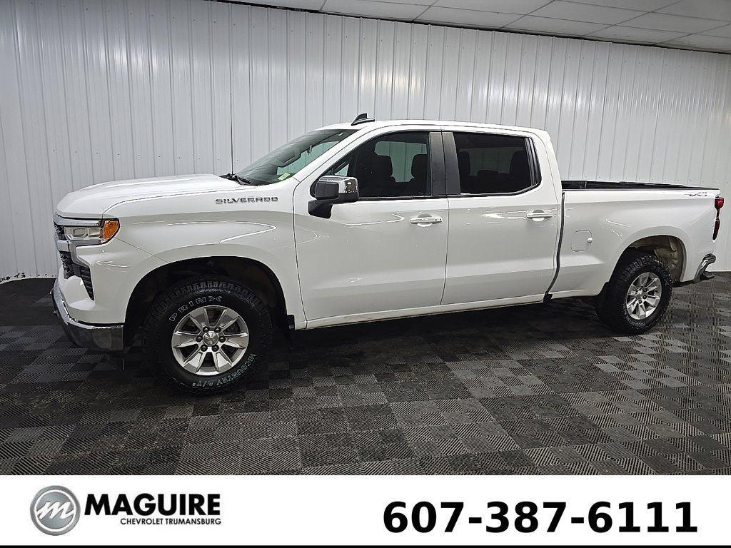 Used 2024 Chevrolet Silverado 1500 LT AWD/4WD image 6