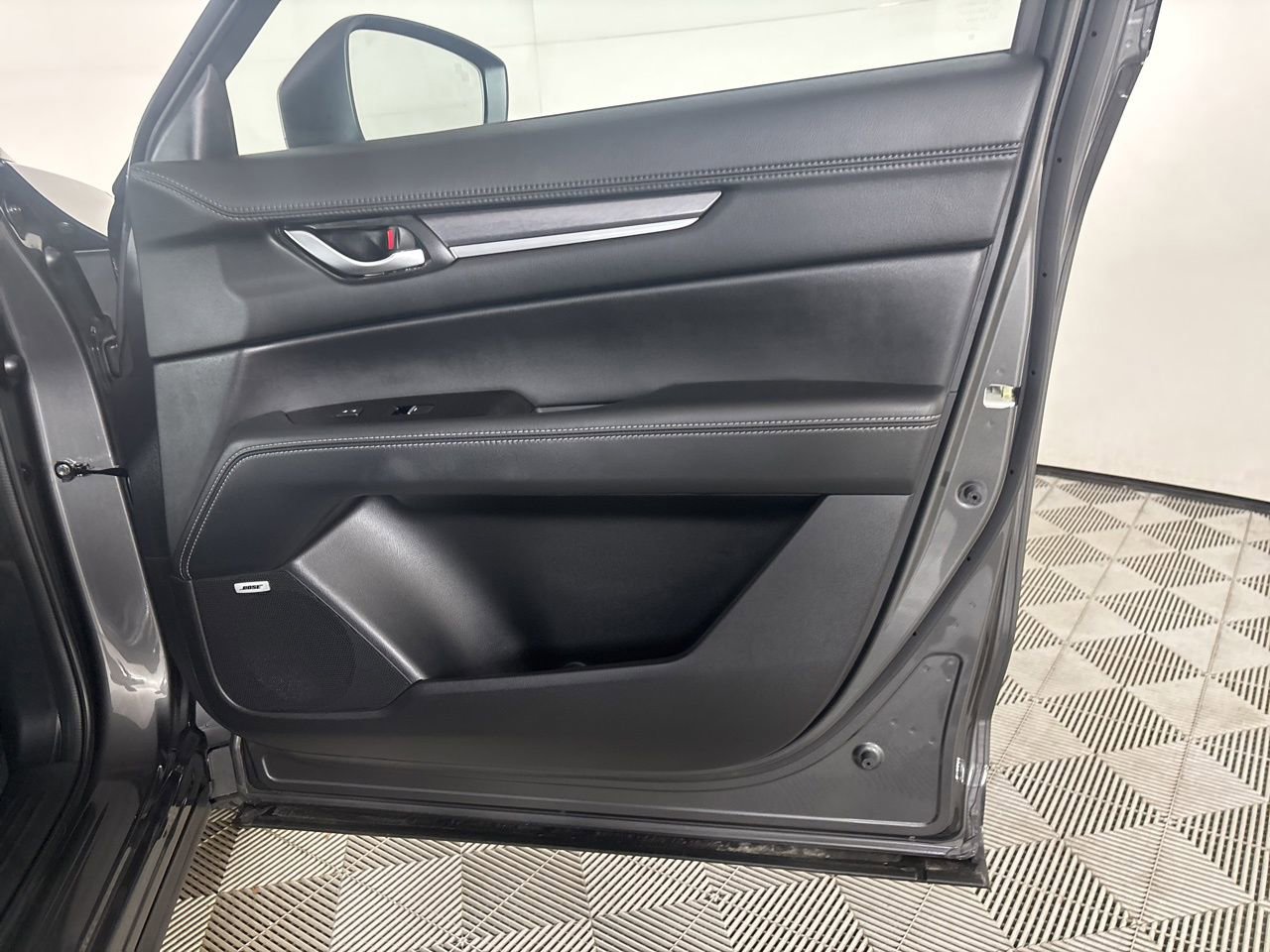 Used 2025 MAZDA CX-5 AWD 2.5 S w/ Premium Plus Pkg image 26