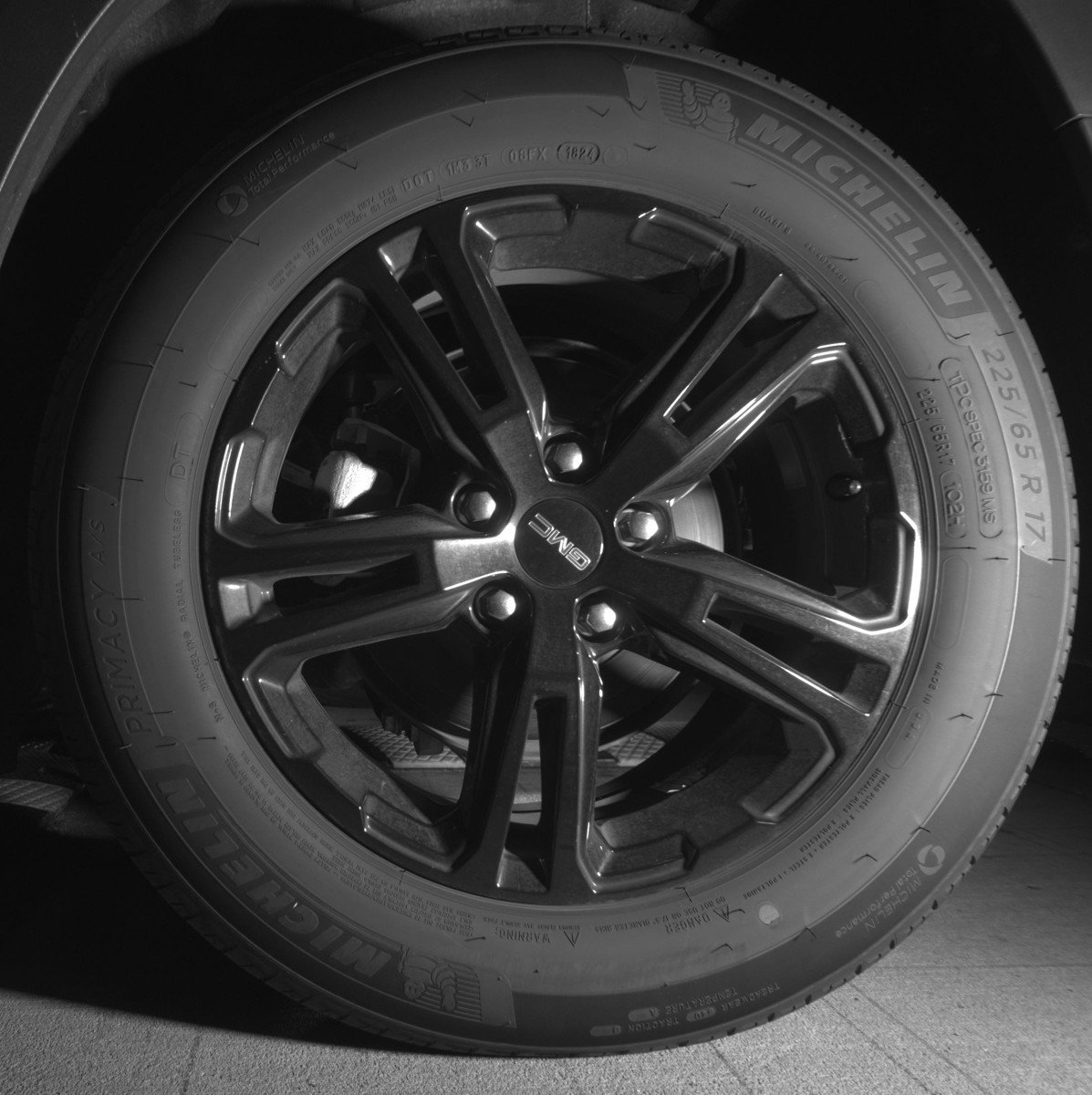 Used 2024 GMC Terrain SLE FWD image 14