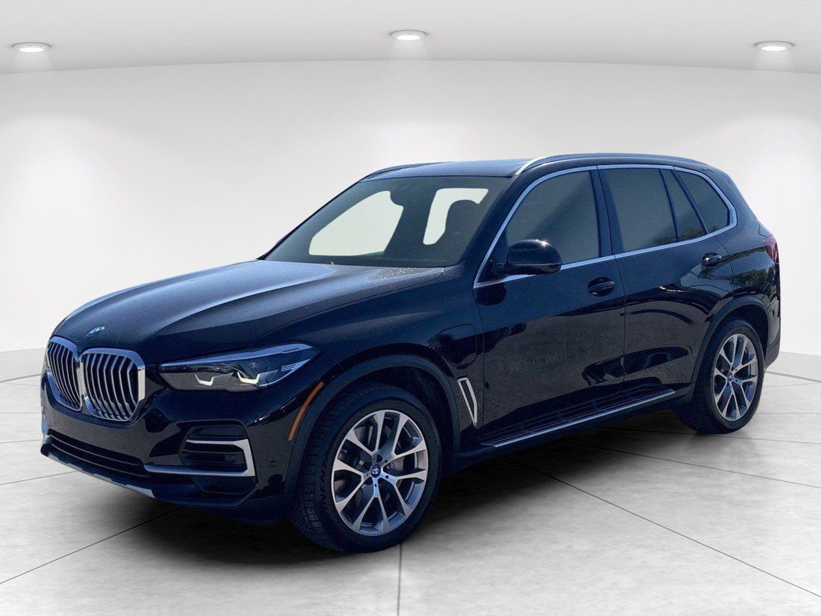 Used 2023 BMW X5 xDrive45e image 7