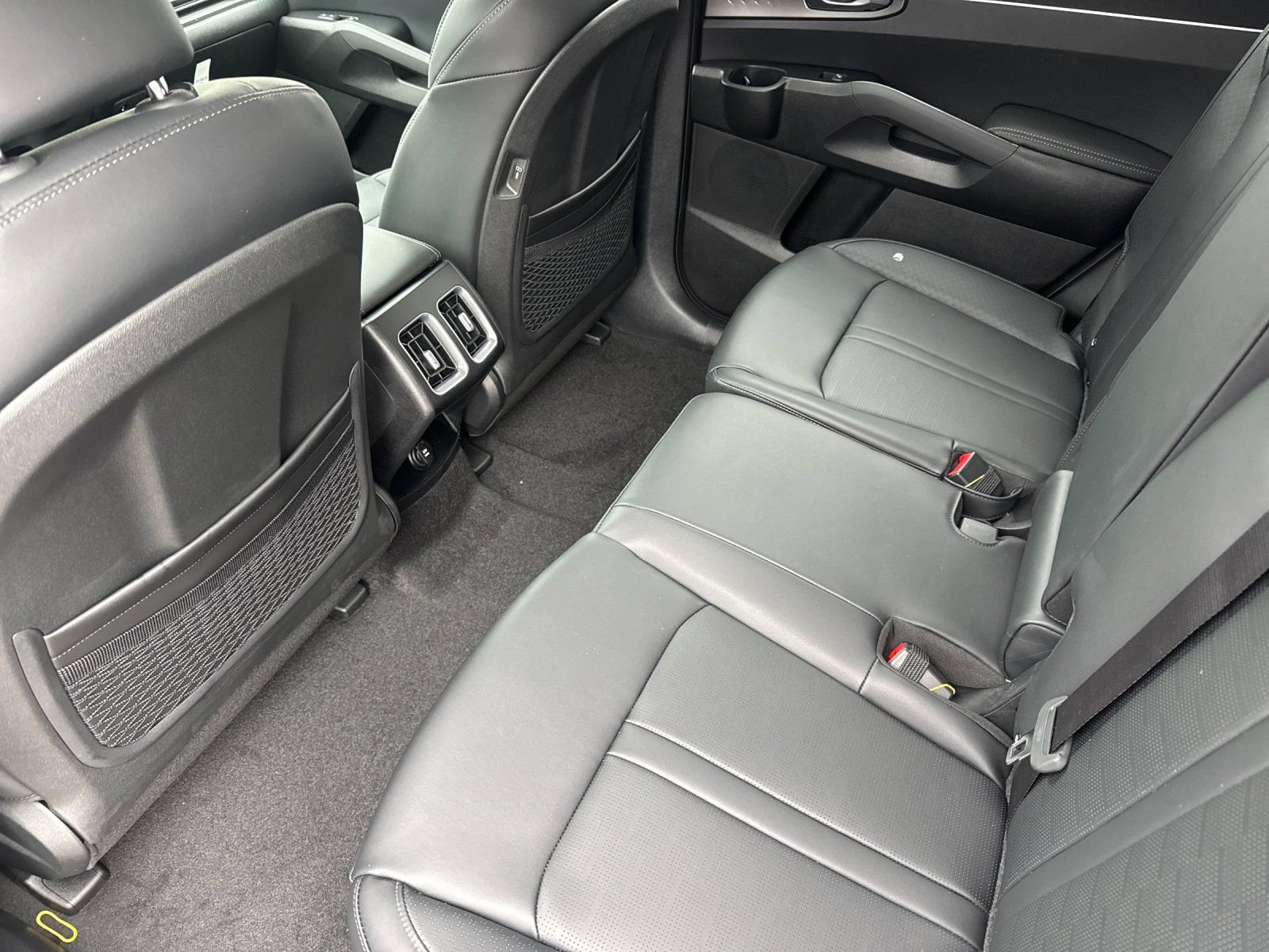 New 2026 Kia Sorento EX AWD/4WD image 12
