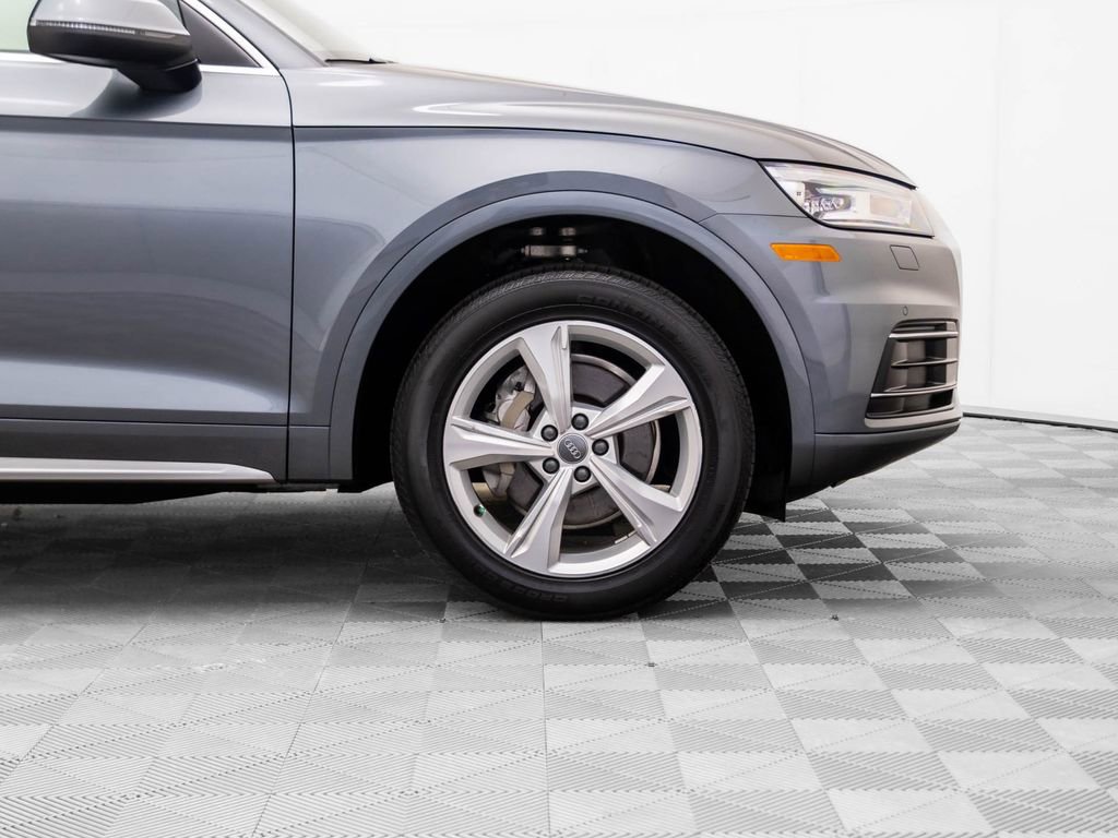 Used 2020 Audi Q5 2.0T Premium w/ Convenience Package image 37