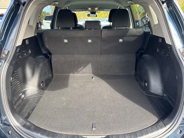 Used 2018 Toyota RAV4 LE w/ All Weather Liner Package image 6