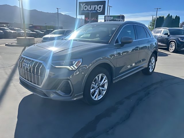 Used 2025 Audi Q3 2.0T Premium AWD/4WD image 7