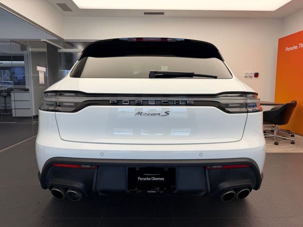 Used 2022 Porsche Macan S AWD/4WD image 8
