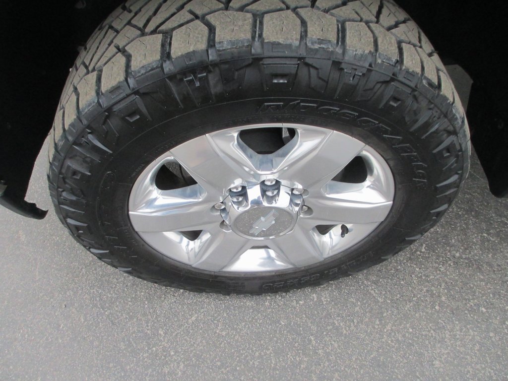 Used 2020 Chevrolet Silverado 2500 LTZ w/ LTZ Plus Package image 11