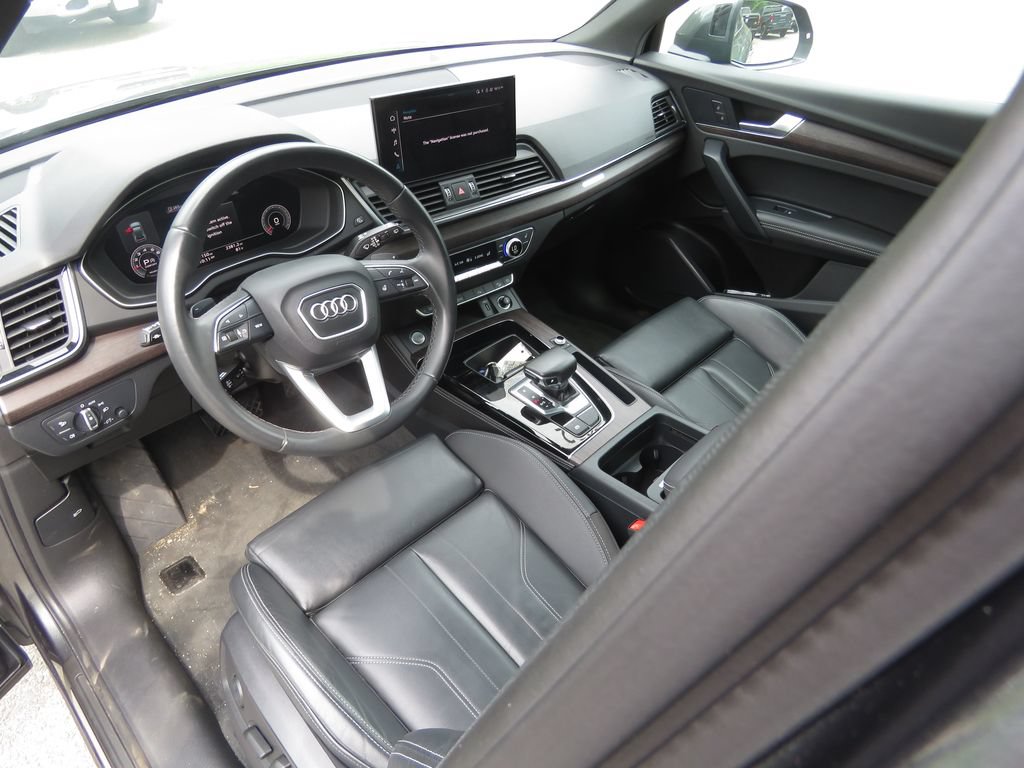 Used 2022 Audi Q5 2.0T Premium Plus AWD/4WD image 11