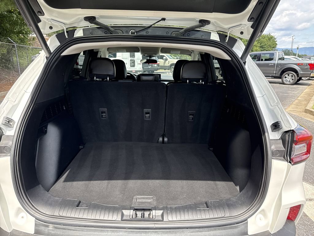 Used 2024 Ford Escape SE image 18