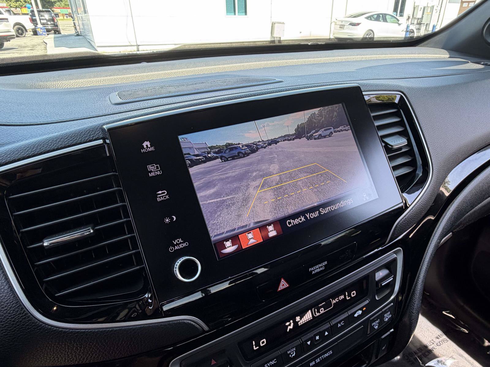 Used 2022 Honda Ridgeline Black Edition image 9