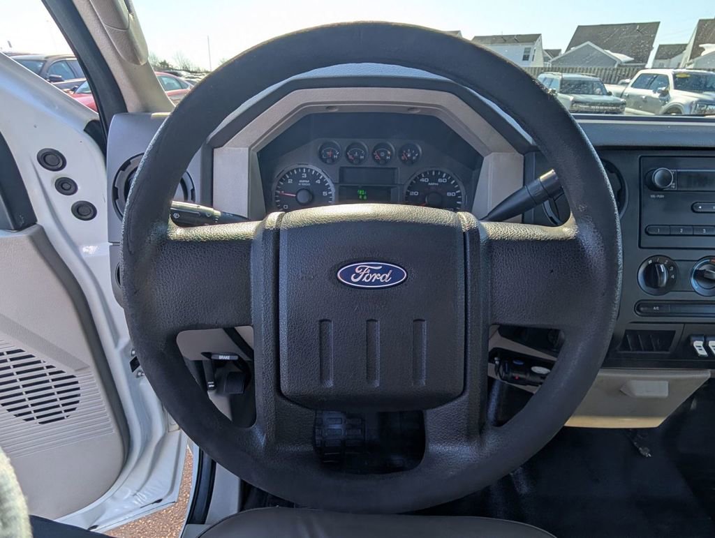 Used 2009 Ford F350 XL image 24