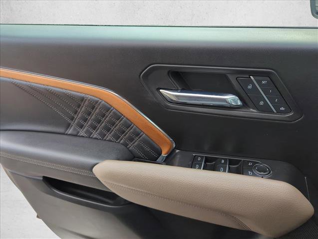 Used 2023 GMC Canyon Denali image 24