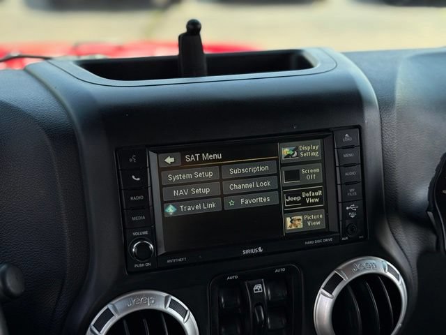 Used 2016 Jeep Wrangler Unlimited Rubicon AWD/4WD image 20