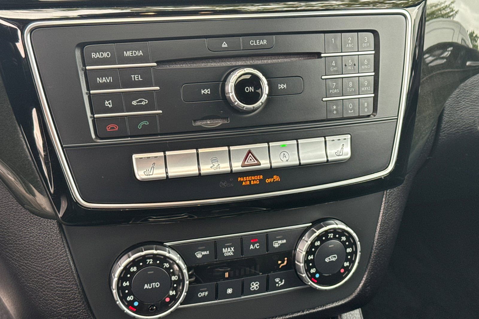 Used 2019 Mercedes-Benz GLE 400 4MATIC image 21