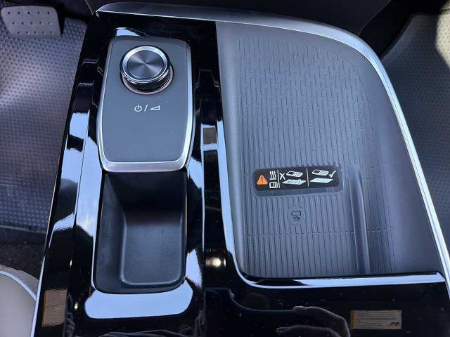 New 2026 Buick Enclave Preferred w/ Power Package FWD image 10