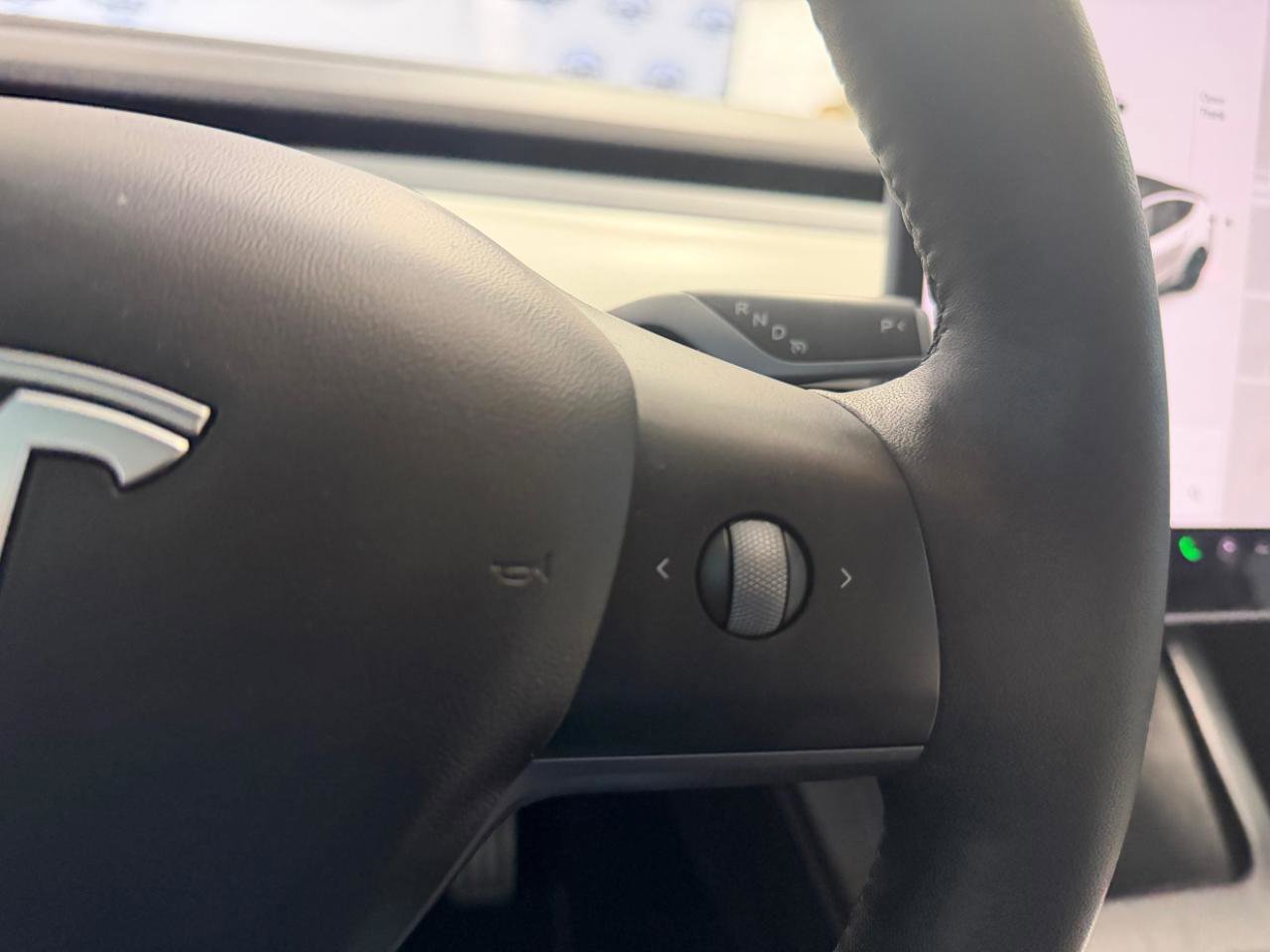 Used 2021 Tesla Model Y Performance AWD/4WD image 31