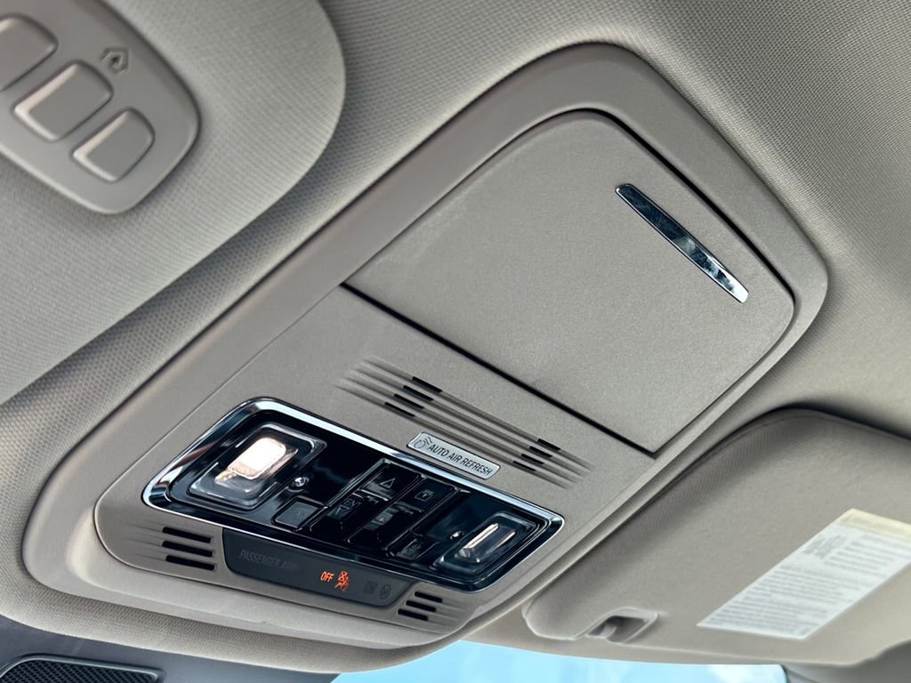 Used 2021 Lincoln Aviator Reserve w/ Equipment Group 201A AWD/4WD image 20