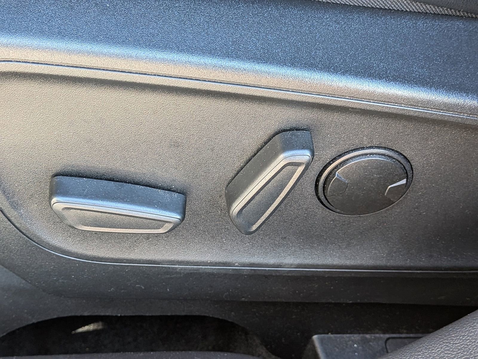 Certified 2023 Ford Escape ST-Line Select w/ Tech Pack #1 image 22