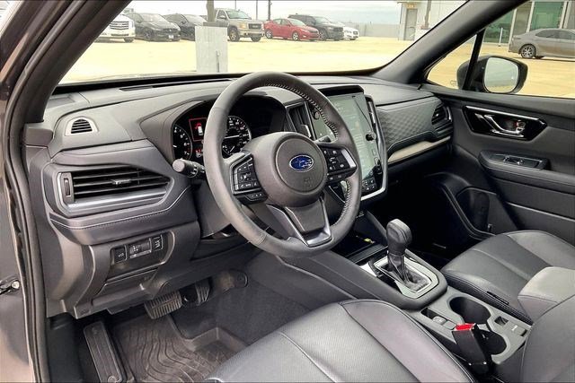 Used 2025 Subaru Forester Limited w/ Popular Package #2 image 16