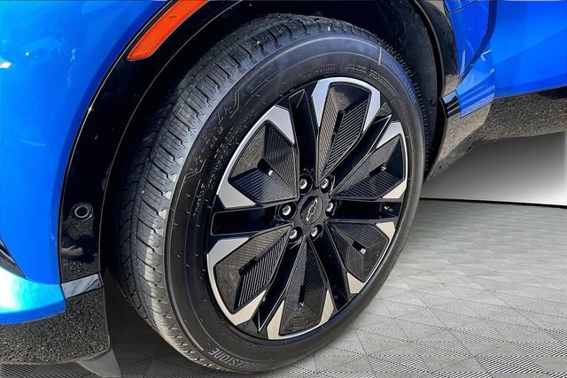 New 2026 Chevrolet Blazer EV RS w/ Super Cruise Package FWD image 13
