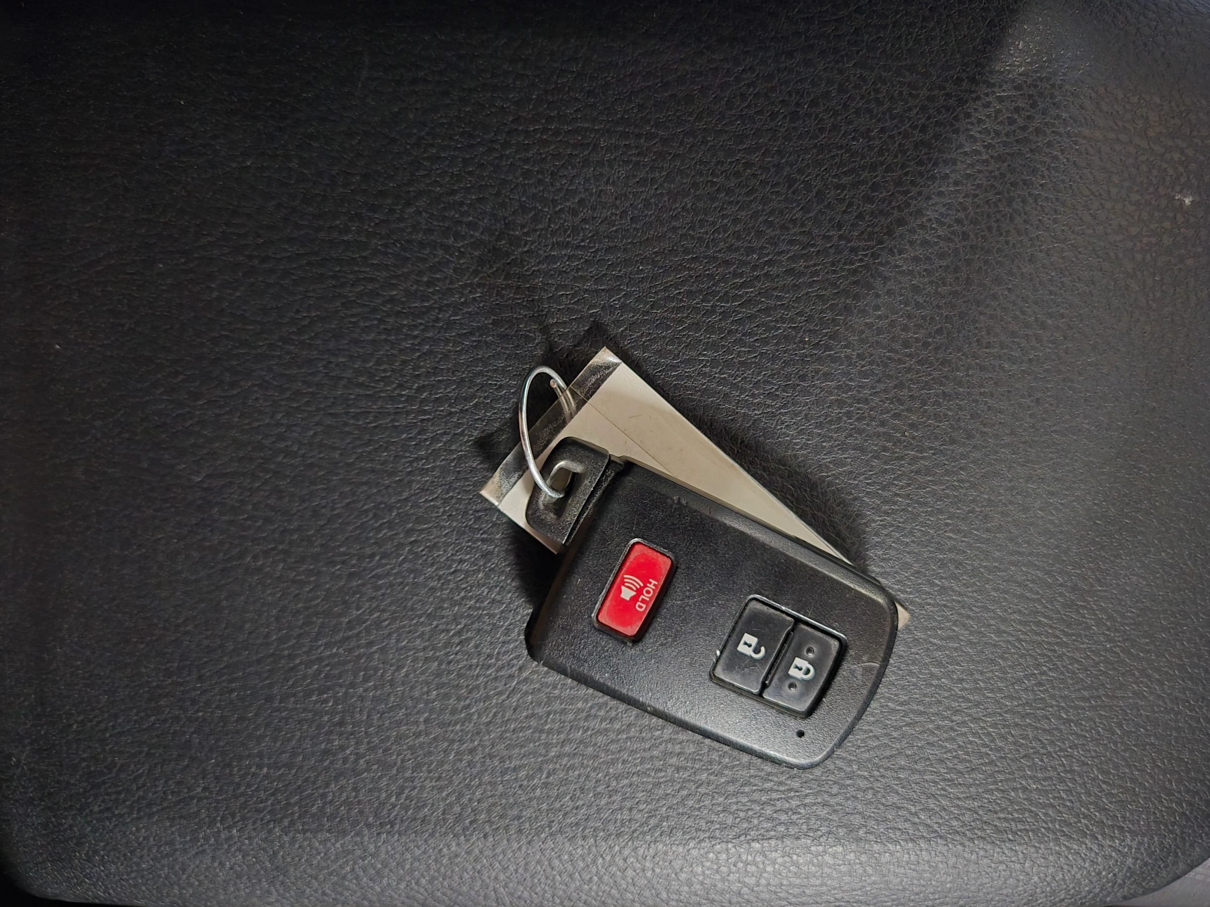 Used 2019 Toyota Tacoma TRD Sport AWD/4WD image 17