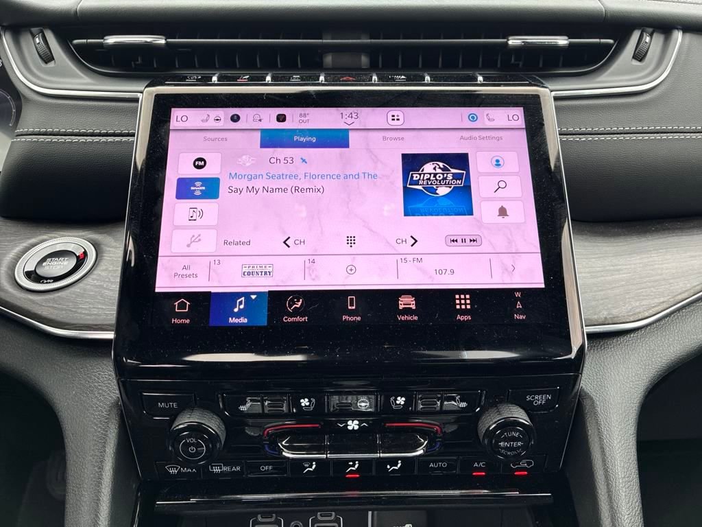 New 2025 Jeep Grand Cherokee Overland w/ Luxury Tech Group IV AWD/4WD image 19