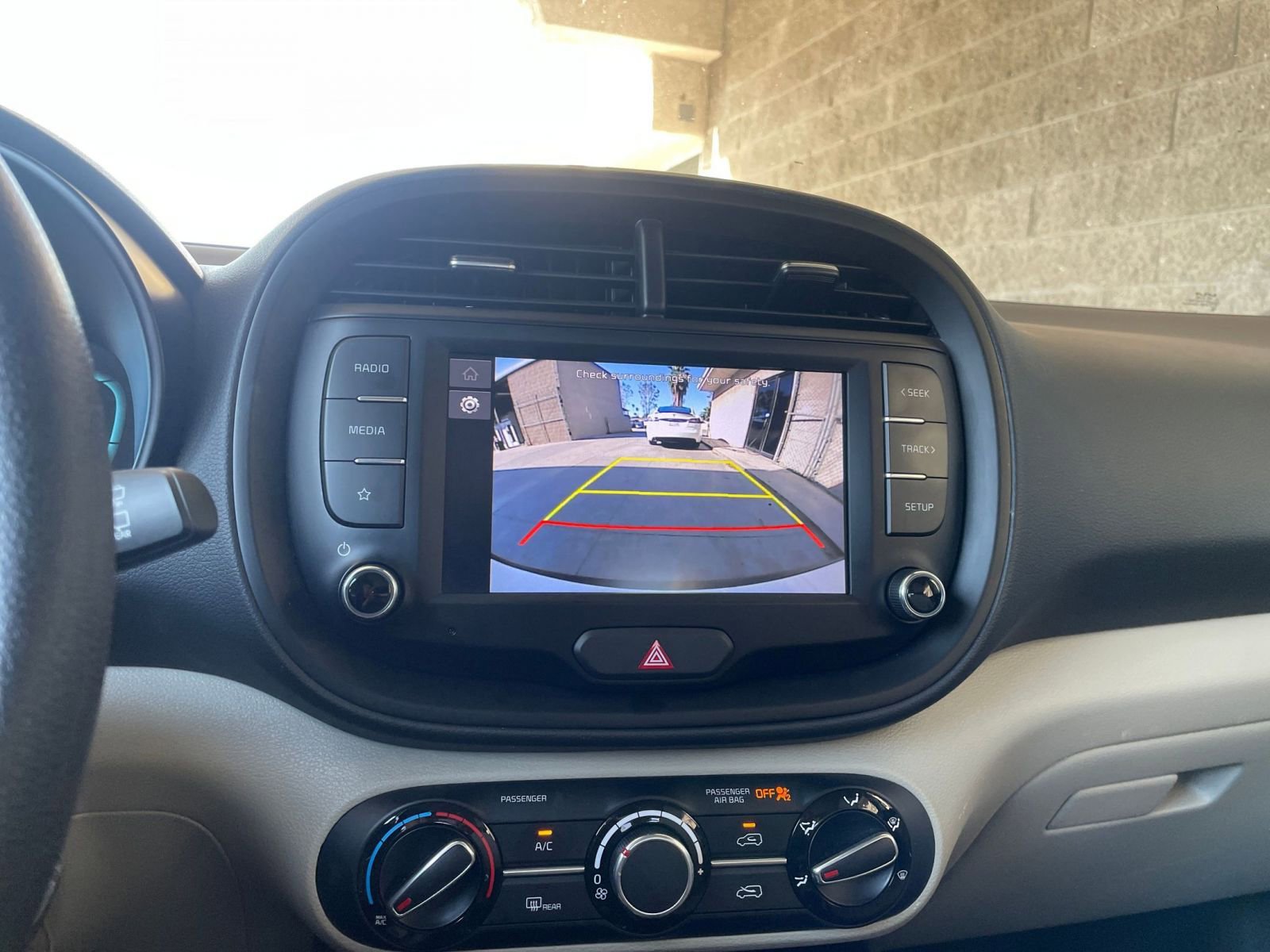 Used 2025 Kia Soul LX w/ LX Technology Package image 22