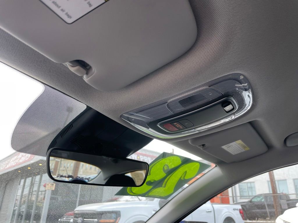 Used 2023 Hyundai Elantra SEL image 20