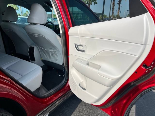 New 2026 Hyundai Kona SEL Premium FWD image 19