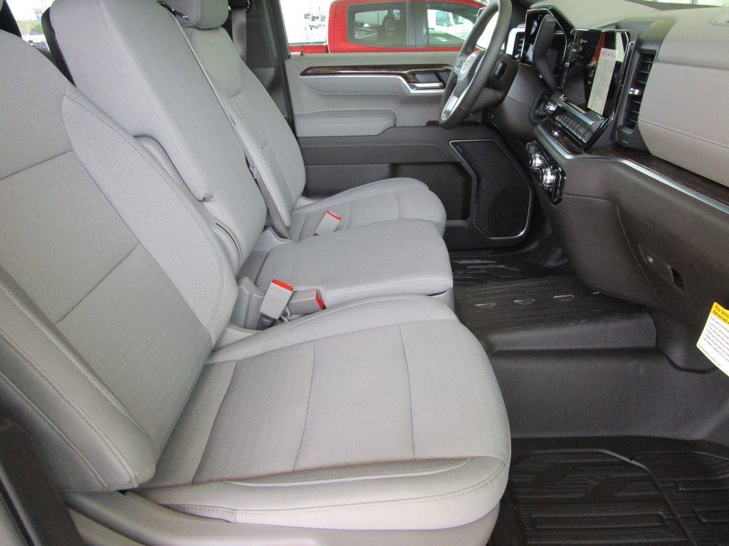 New 2026 GMC Sierra 1500 SLE image 26