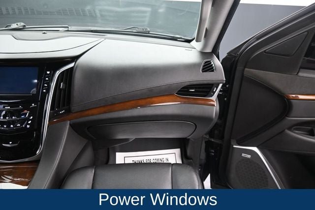 Used 2020 Cadillac Escalade Luxury AWD/4WD image 20