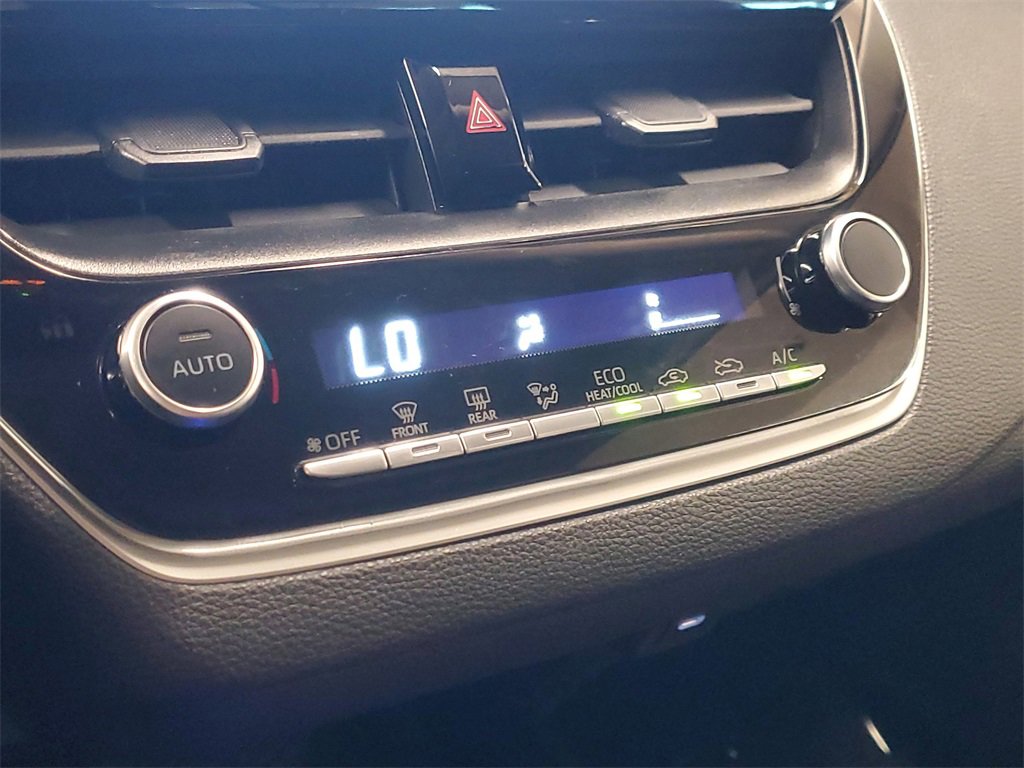 Used 2024 Toyota Corolla LE image 29