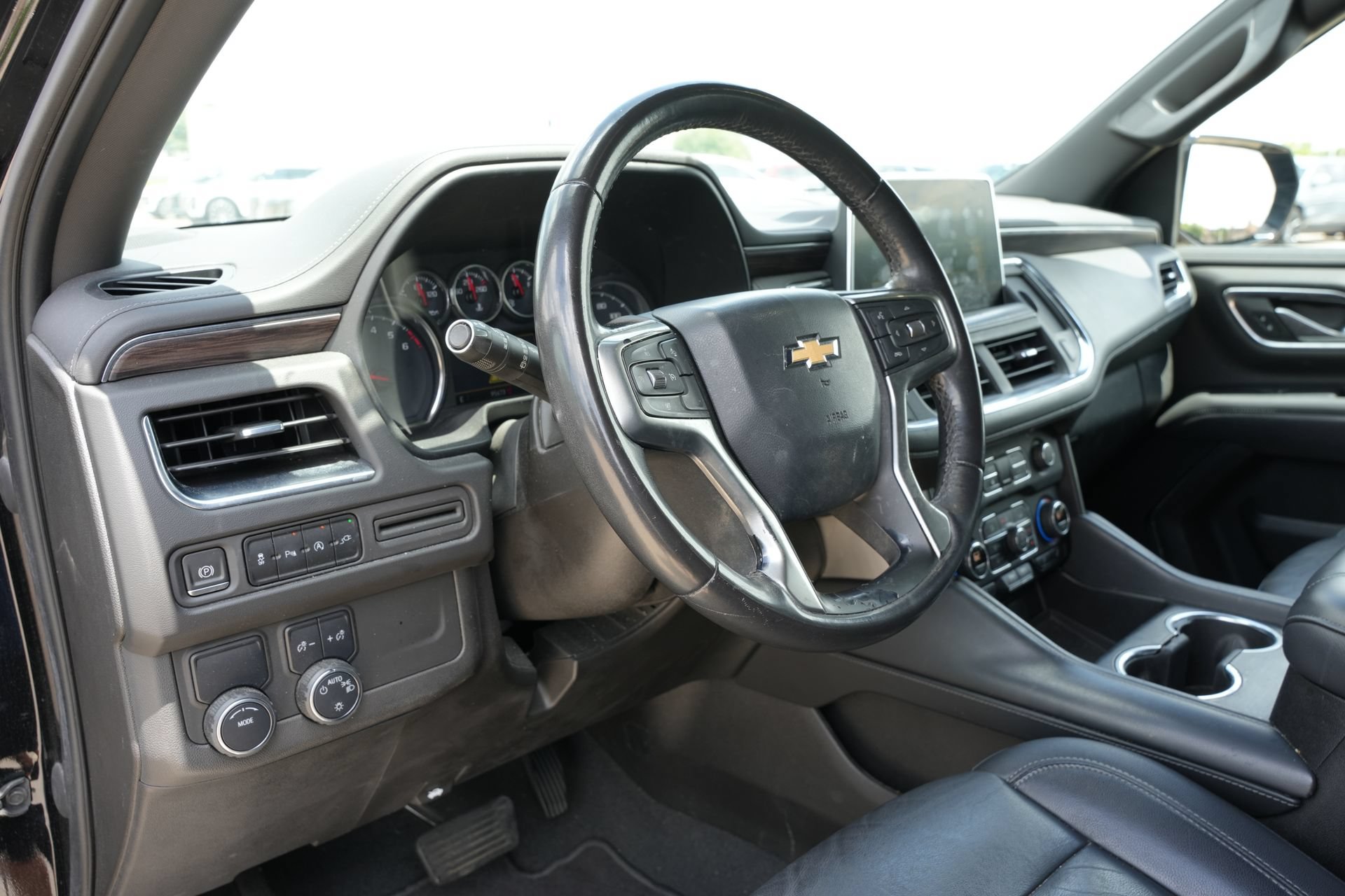 Used 2021 Chevrolet Tahoe LT RWD image 16