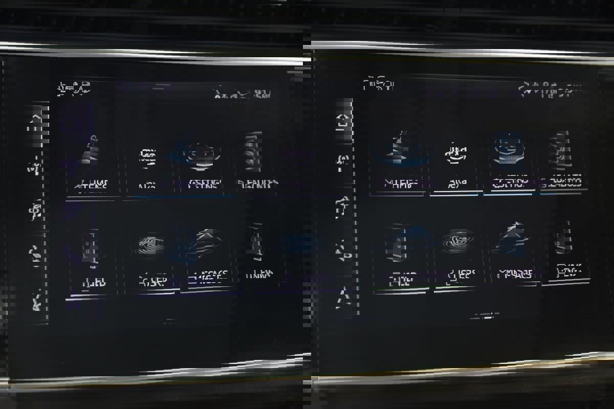 Used 2025 Audi Q7 2.0T Premium Plus w/ Premium Plus Package image 30