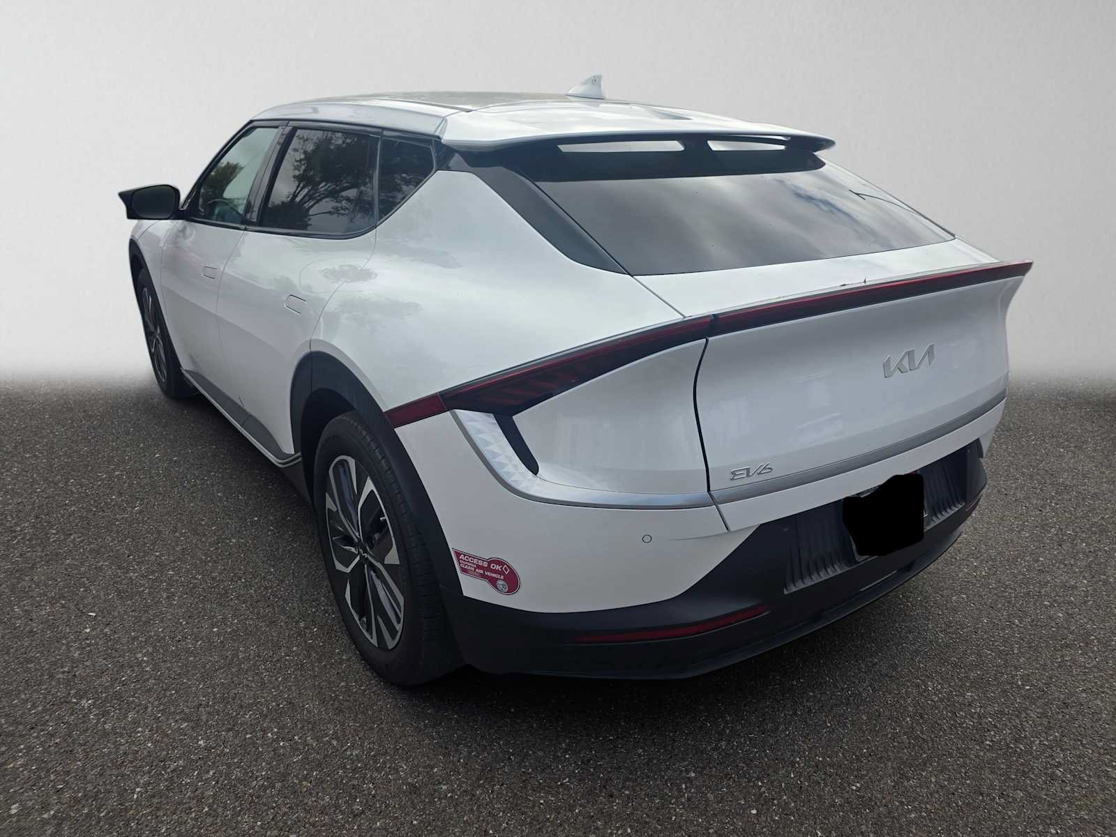 Used 2024 Kia EV6 Light RWD image 10
