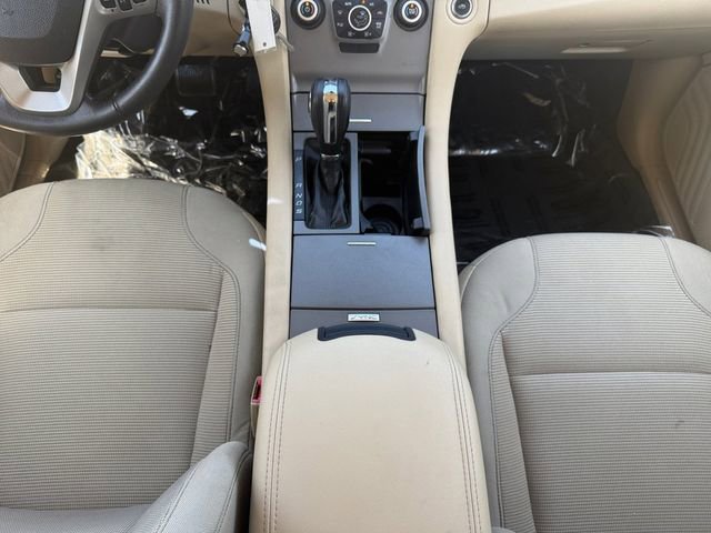 Used 2016 Ford Taurus SEL image 5