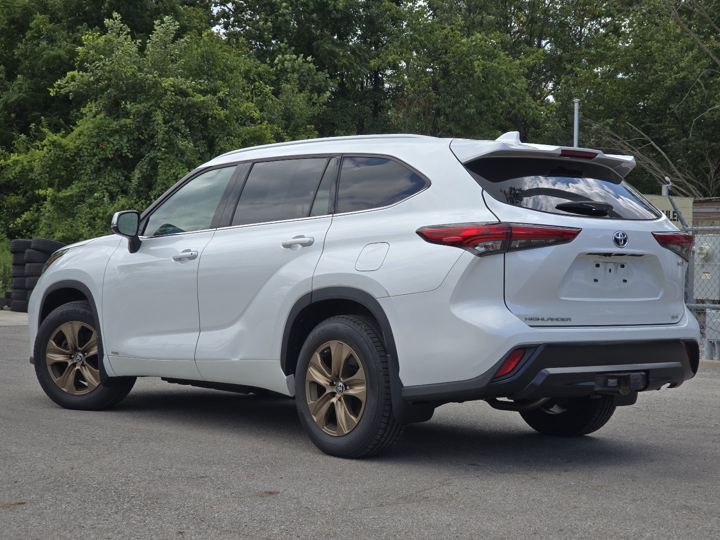 Used 2022 Toyota Highlander Bronze Edition AWD/4WD image 19