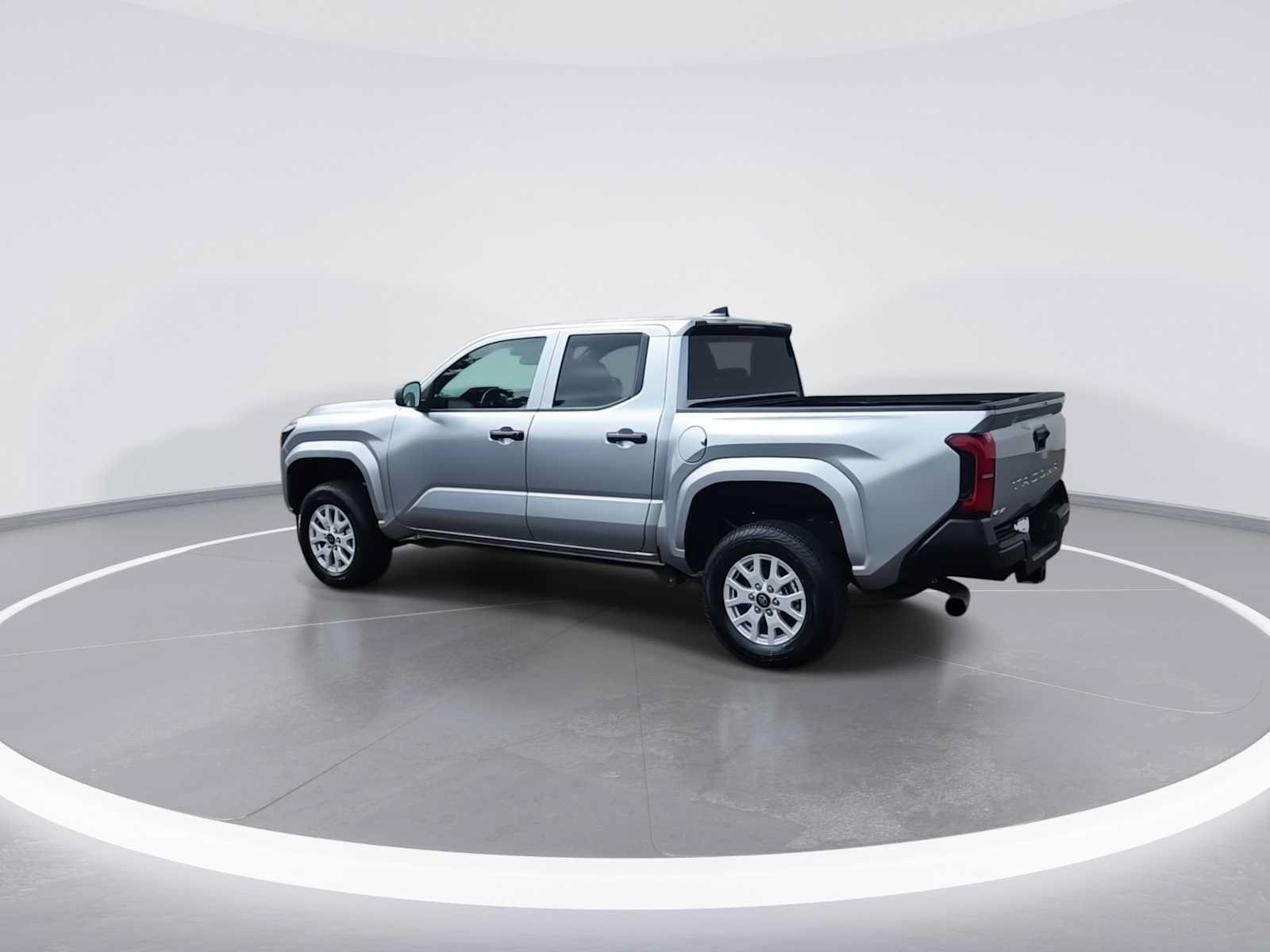Certified 2024 Toyota Tacoma SR w/ SR Upgrade Package AWD/4WD image 6