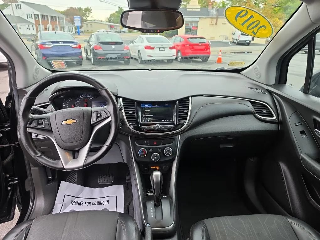 Used 2019 Chevrolet Trax LT w/ Driver Confidence Package AWD/4WD image 16