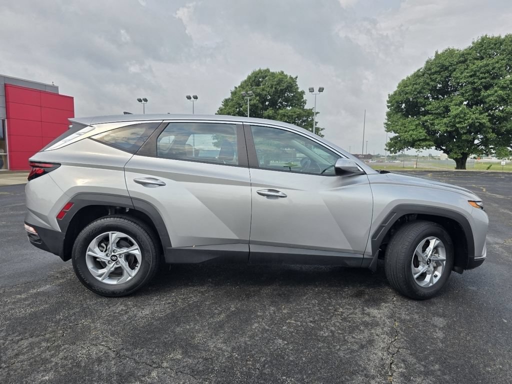 Used 2023 Hyundai Tucson SE AWD/4WD image 15