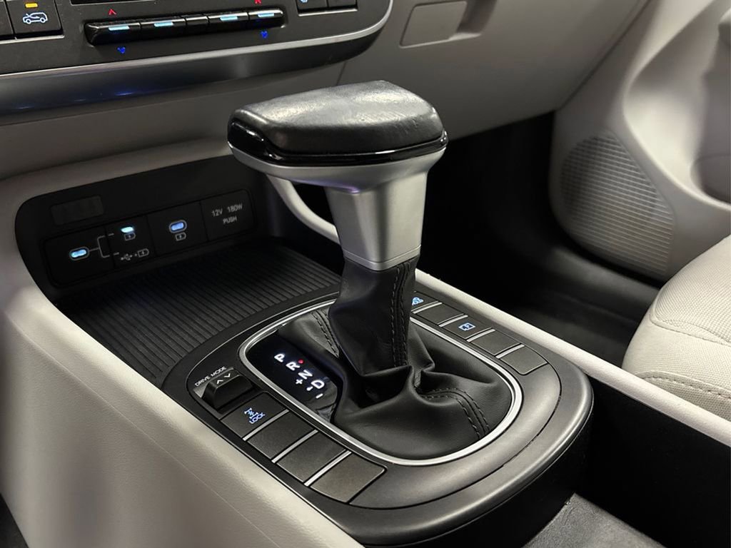 Certified 2024 Hyundai Kona SEL image 30