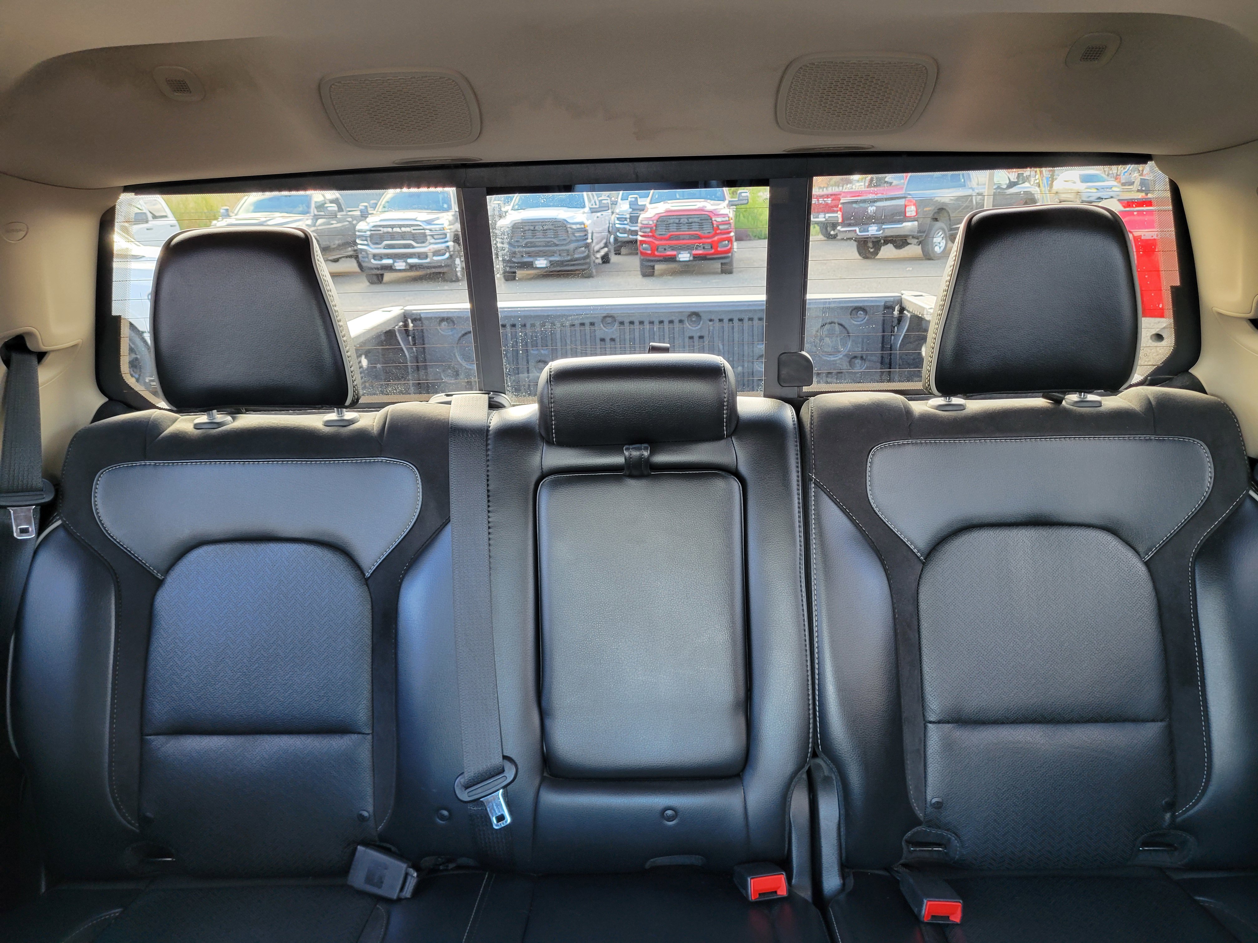 Used 2019 RAM 1500 Laramie image 25