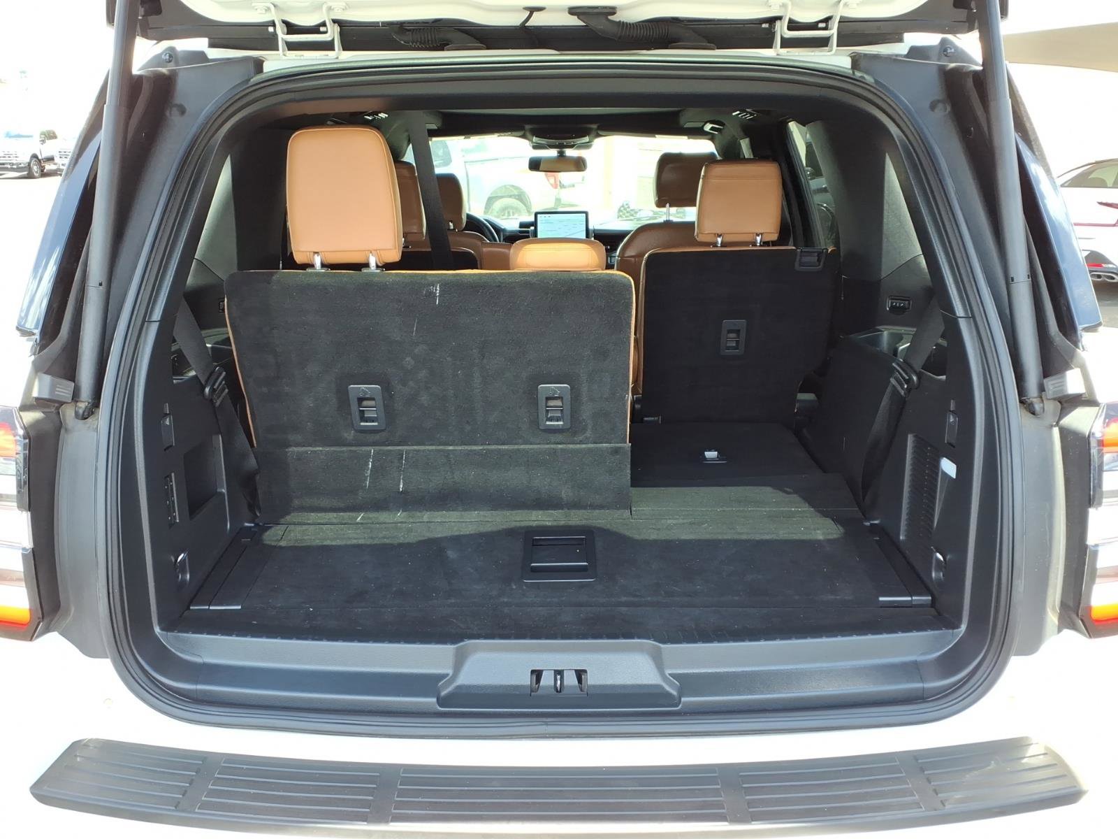 Certified 2024 Ford Expedition Platinum AWD/4WD image 17