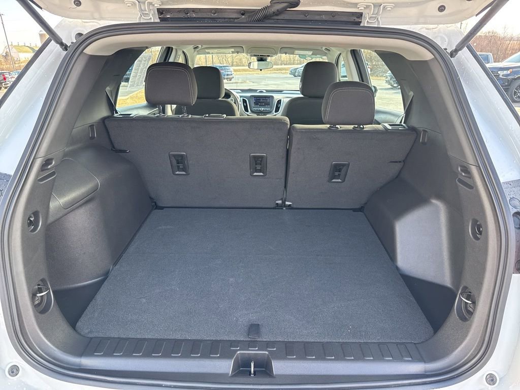 Certified 2024 Chevrolet Equinox LS AWD/4WD image 26