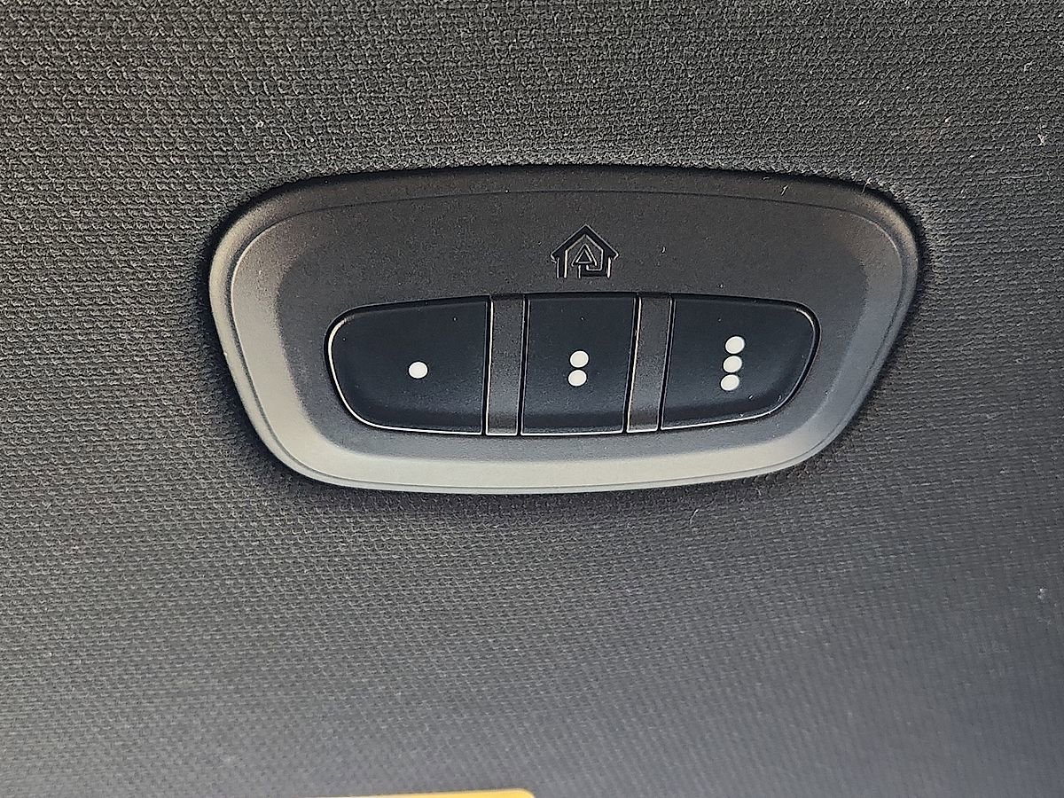 Used 2020 RAM 1500 Rebel w/ Rebel Level 2 Equipment Group AWD/4WD image 10