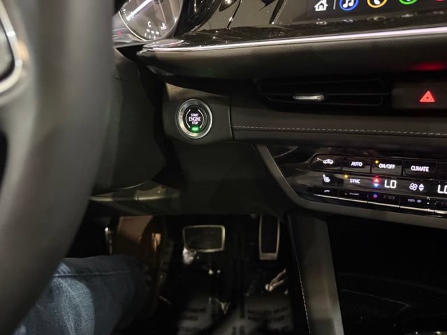 Used 2023 Buick Envision Essence w/ Sport Touring Package FWD image 18
