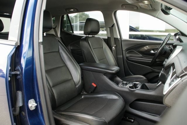 Used 2023 GMC Terrain SLT FWD image 35