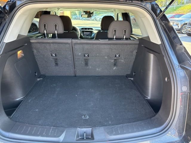 Used 2023 Chevrolet TrailBlazer LT w/ Convenience Package image 34