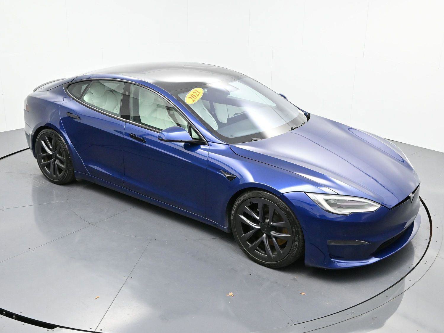Used 2021 Tesla Model S Plaid image 36